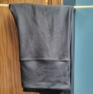 ZYIA black compression crop Light n Tight leggings